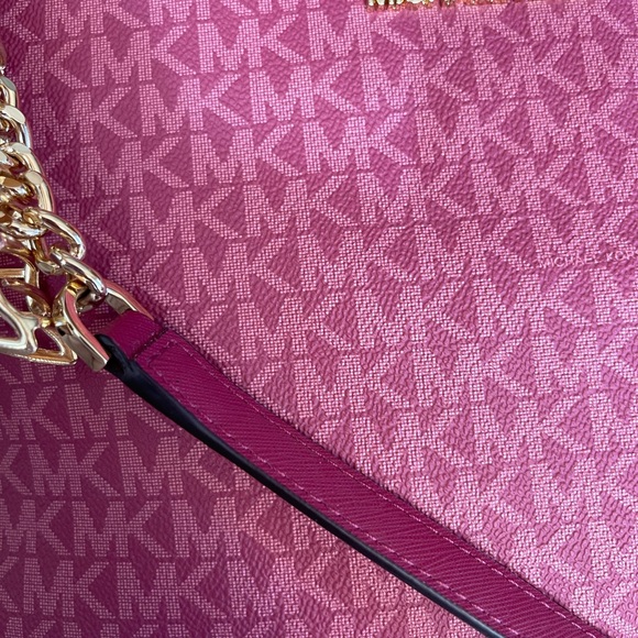 Pink Michael Kors large shoulder bag - Picture 4 of 5